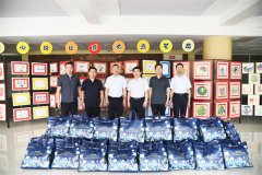 公司走进玉龙湖小学开展